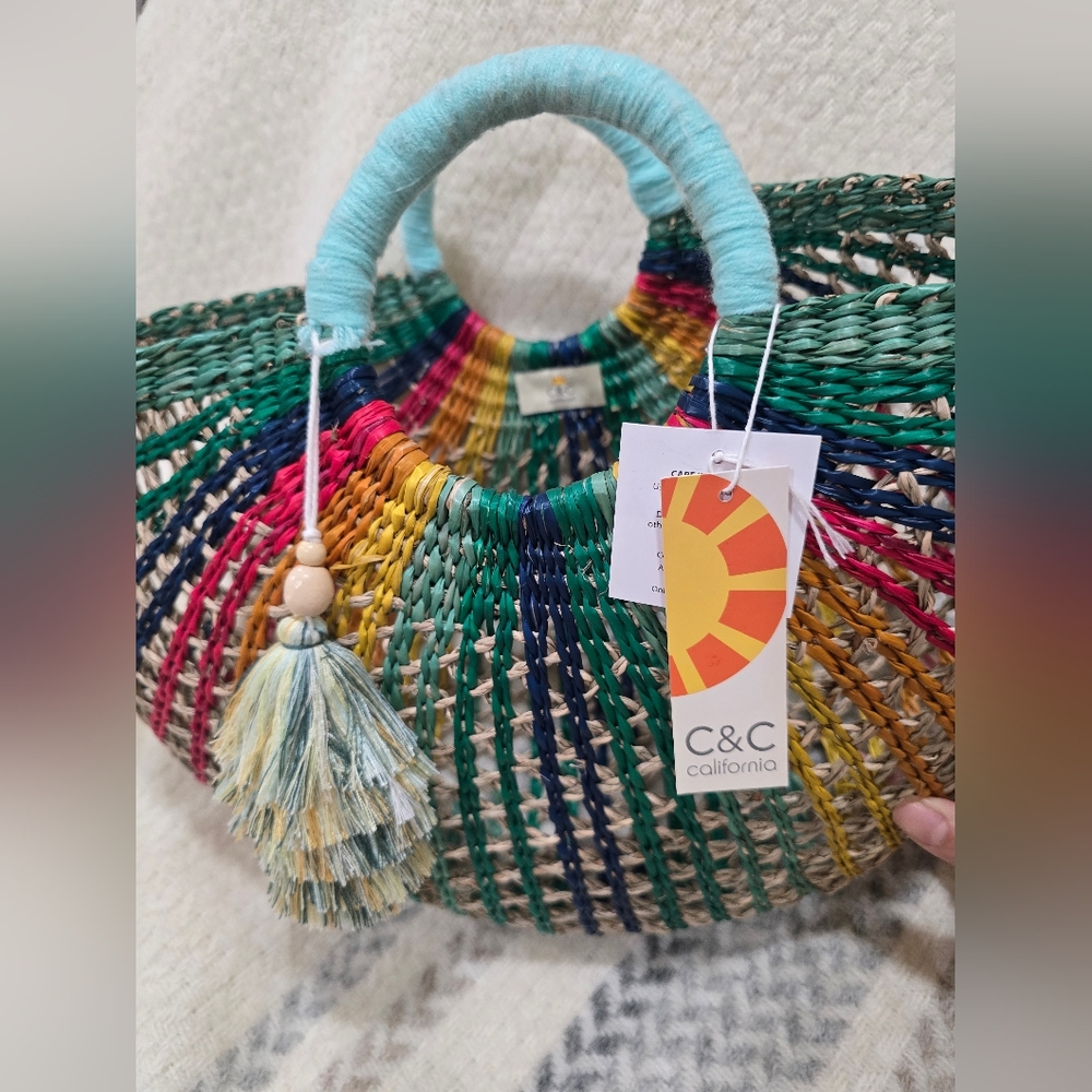 Rainbow Fan Rattan Beach Bag from Anthropologie by C&C California - Picture 6 of 12